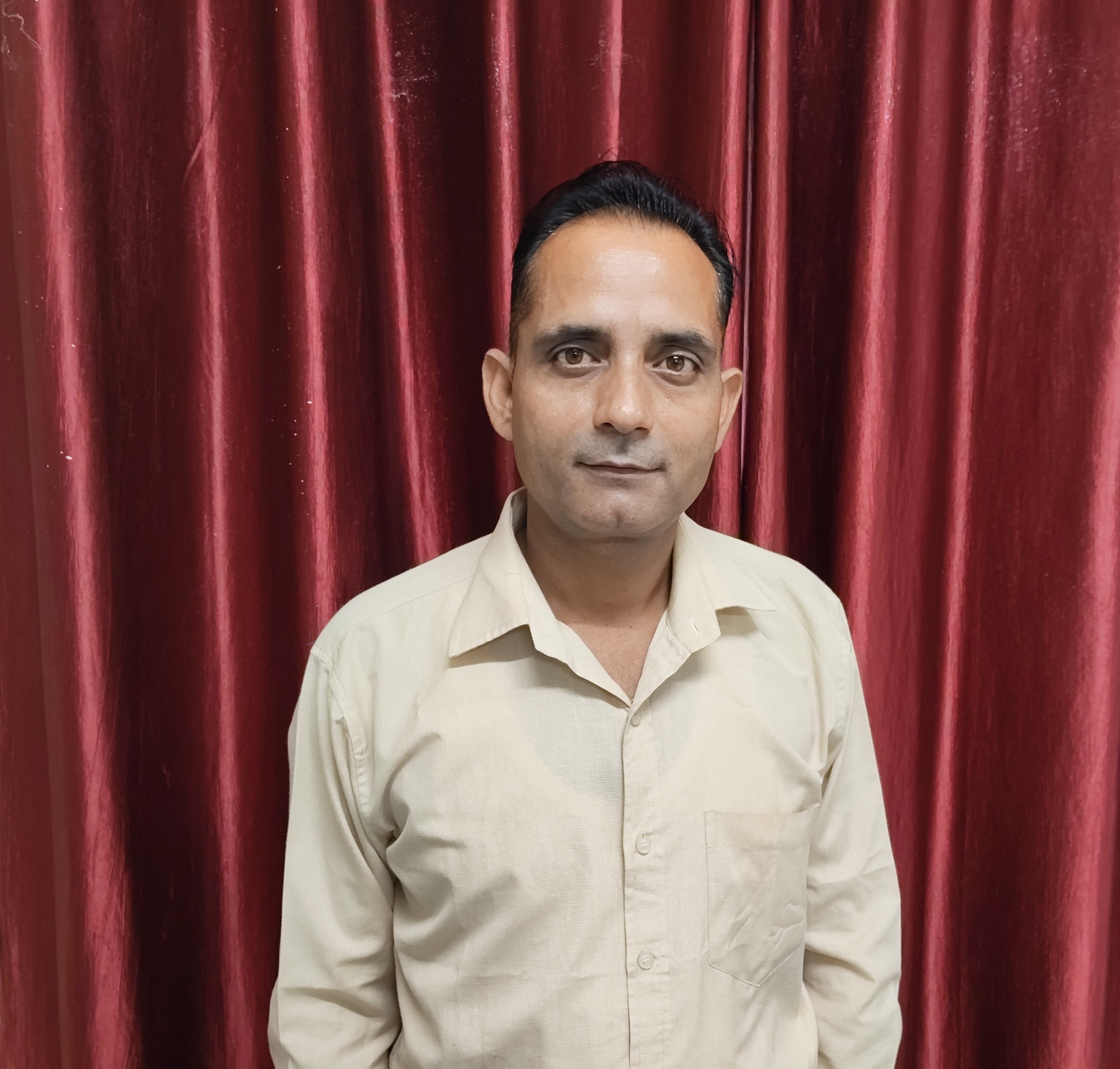 Sh Mukesh Kumar